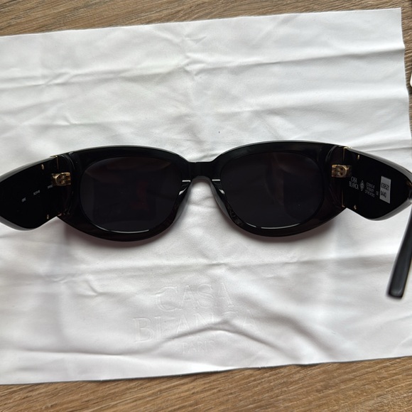 Casablanca ‘Gabrielle’ sunglasses in black main image 7
